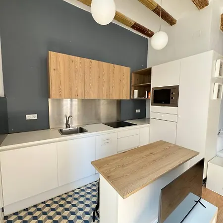 Estudio Plaza De La Reina Apartmán